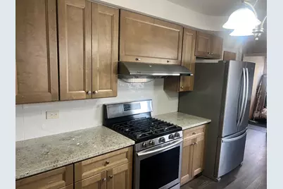 6528 N Rockwell Street #2, Chicago, IL 60645 - Photo 6