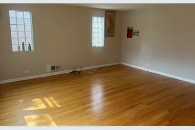 6528 N Rockwell Street #2, Chicago, IL 60645 - Photo 4