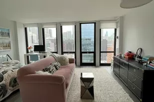 1 E Scott St, Chicago, IL 60610 - Photo 12