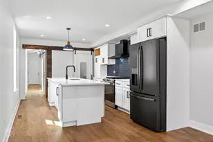 3341 W Iowa St, Chicago, IL 60651 - Photo 4