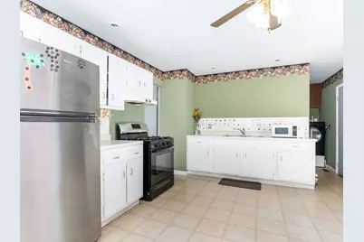57 Afton Drive, Montgomery, IL 60538 - Photo 4