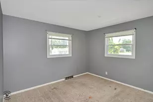 2221 Francine Ave, Joliet, IL 60436 - Photo 8