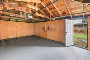 4570 W 88th Pl, Hometown, IL 60456 - Photo 10