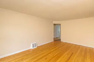 4231 W Nelson St, Chicago, IL 60641 - Photo 2