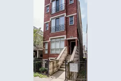 1534 N Bosworth Avenue #3, Chicago, IL 60642 - Photo 1