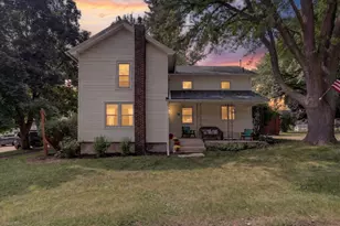110 N Harrison St, Cedarville, IL 61013 - Photo 2