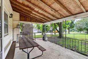 110 N Harrison St, Cedarville, IL 61013 - Photo 38