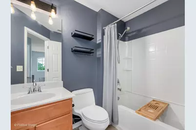110 Morgans Gate Drive, Wood Dale, IL 60191 - Photo 12
