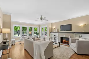 1530 W Elmdale Ave, Chicago, IL 60660 - Photo 2