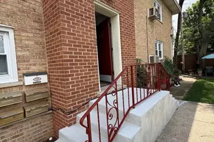 1995 Howard St, Des Plaines, IL 60018 - Photo 18