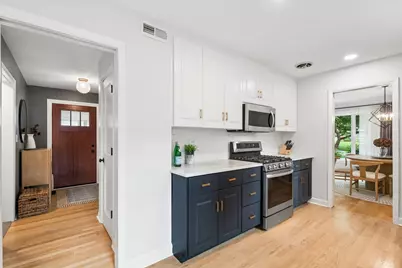 332 Scott Avenue, Glen Ellyn, IL 60137 - Photo 10