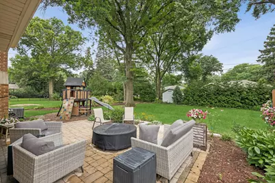 332 Scott Avenue, Glen Ellyn, IL 60137 - Photo 22