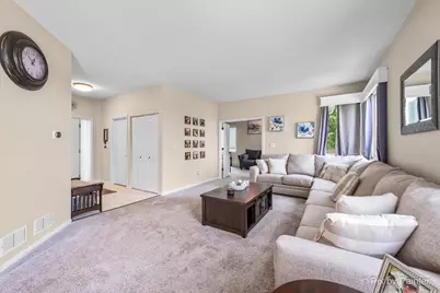 1911 Pine Drive, McHenry, IL 60051 - Photo 12