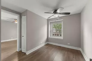 627 Shaw Ct, Schaumburg, IL 60194 - Photo 18