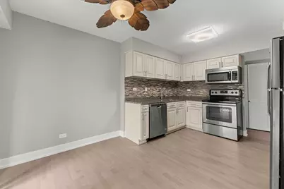 627 Shaw Court, Schaumburg, IL 60194 - Photo 8