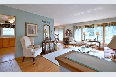 1031 S Belmont Avenue, Arlington Heights, IL 60005 - Photo 4
