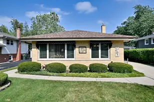 1031 S Belmont Ave, Arlington Heights, IL 60005 - Photo 1