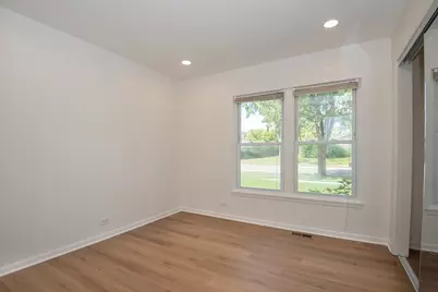 1021 Lonsdale Road, Elk Grove Village, IL 60007 - Photo 14