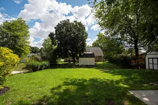 1021 Lonsdale Rd, Elk Grove Village, IL 60007 - Photo 20