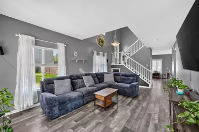 306 Paige Street, Plano, IL 60545 - Photo 2