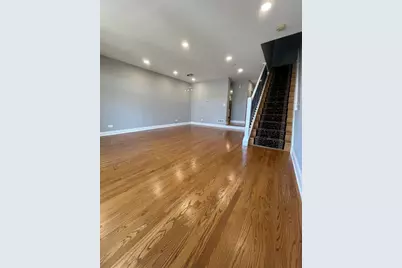 9255 W Ballard Road, Des Plaines, IL 60016 - Photo 10