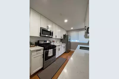 9255 W Ballard Road, Des Plaines, IL 60016 - Photo 4