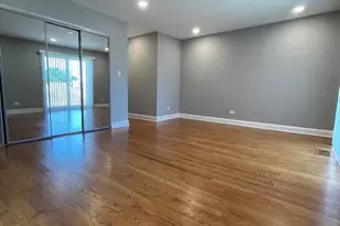 9255 W Ballard Rd, Des Plaines, IL 60016 - Photo 22