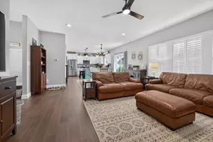 3 Flag Tree Court, Bloomington, IL 61705 - Photo 14