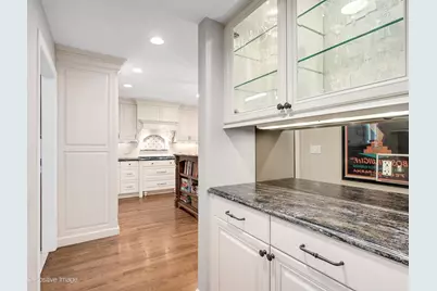 [Address not provided], Libertyville, IL 60048 - Photo 8