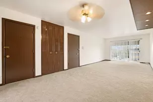 15335 Martin Luther King Jr Dr, Dolton, IL 60419 - Photo 4