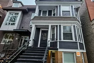 2541 N Southport Ave, Chicago, IL 60614 - Photo 1