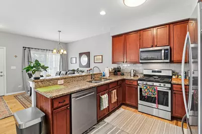1214 Walnut Glen Drive, Crystal Lake, IL 60014 - Photo 8
