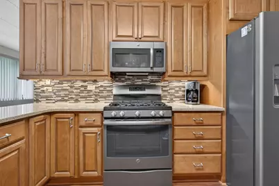 2752 Harbor Drive, Joliet, IL 60431 - Photo 14