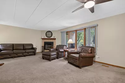 2752 Harbor Drive, Joliet, IL 60431 - Photo 8