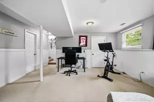 125 Sylvia Ln, Naperville, IL 60540 - Photo 30