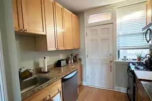 2719 W Wellington Ave, Chicago, IL 60618 - Photo 14