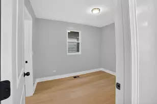 123 W 104th Pl, Chicago, IL 60628 - Photo 18