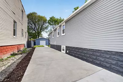 123 W 104th Place, Chicago, IL 60628 - Photo 42