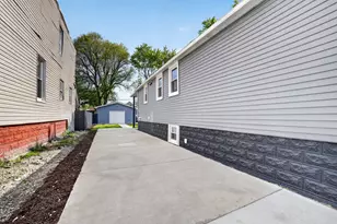 123 W 104th Pl, Chicago, IL 60628 - Photo 42