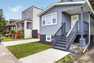 123 W 104th Pl, Chicago, IL 60628 - Photo 2