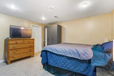 1751 W Chase Avenue, Chicago, IL 60626 - Photo 18