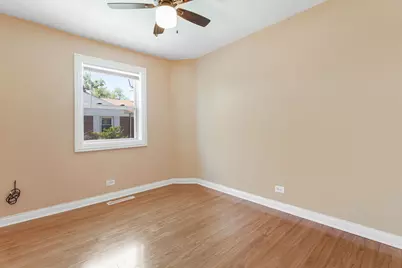 1751 W Chase Avenue, Chicago, IL 60626 - Photo 14