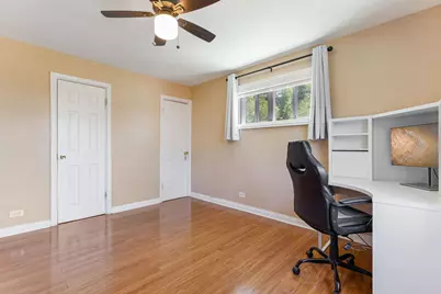 1751 W Chase Avenue, Chicago, IL 60626 - Photo 12
