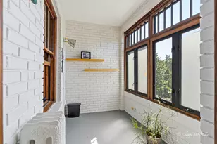 1334 W Birchwood Ave, Chicago, IL 60626 - Photo 8
