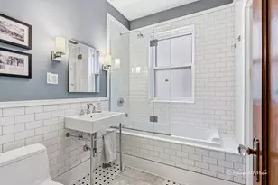 1334 W Birchwood Ave, Chicago, IL 60626 - Photo 16