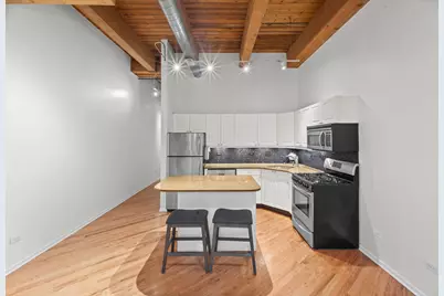 1801 W Larchmont Avenue #103, Chicago, IL 60613 - Photo 10