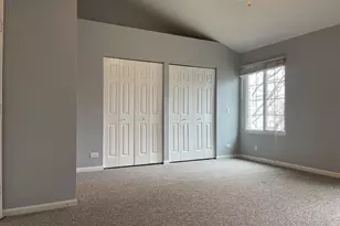 930 Mesa Dr, Lake in the Hills, IL 60156 - Photo 16