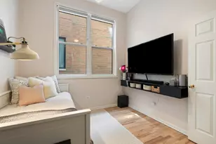 2542 N Seminary Ave, Chicago, IL 60614 - Photo 16