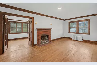 24 N Belmont Avenue, Arlington Heights, IL 60004 - Photo 6