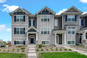 2101 Yellowstone Blvd, Mundelein, IL 60060 - Photo 1
